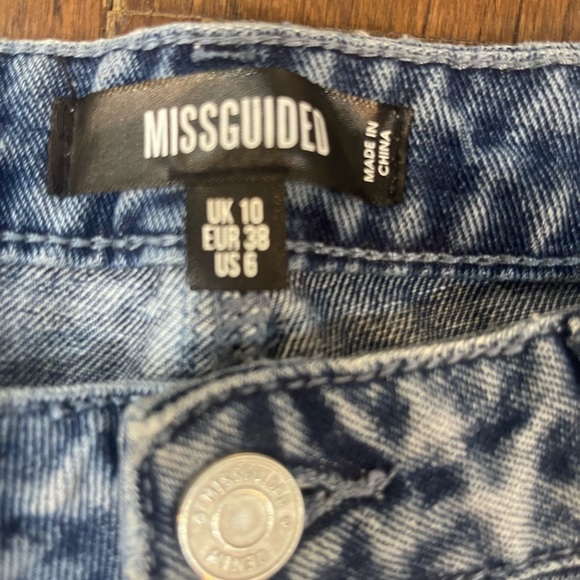 Wide leg distressed jeans, good condition worn once. - Picture 4 of 5